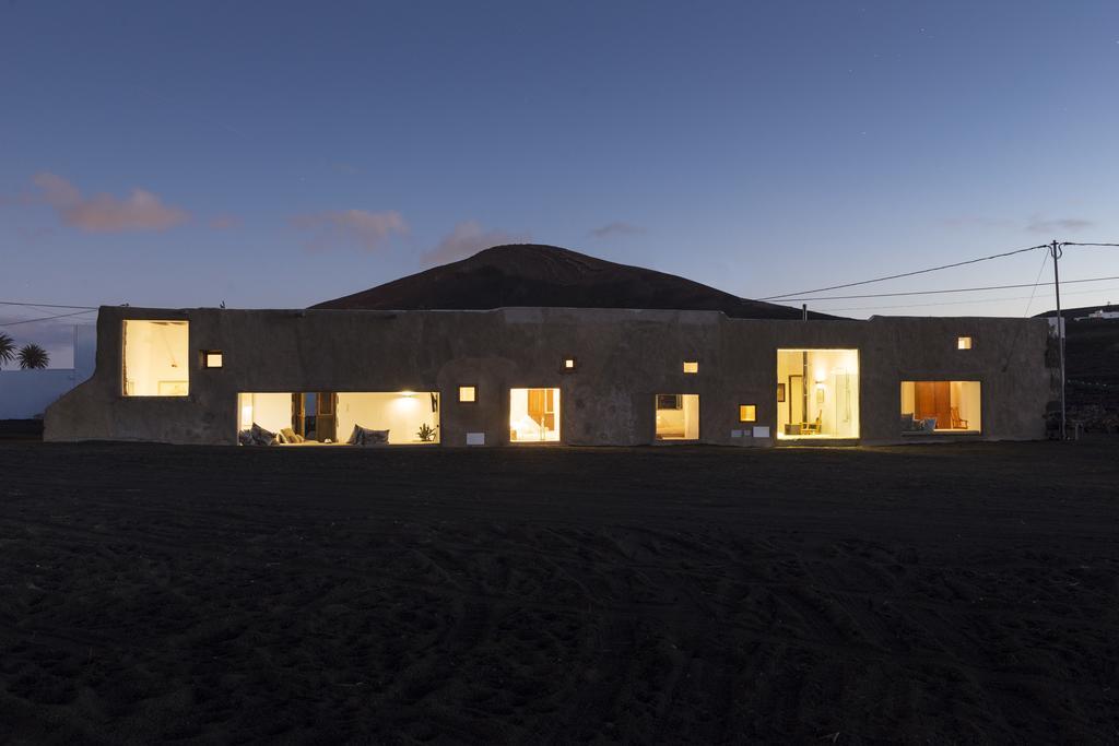 布埃纳维斯塔兰萨罗特住宿加早餐旅馆 La Asomada  外观 照片